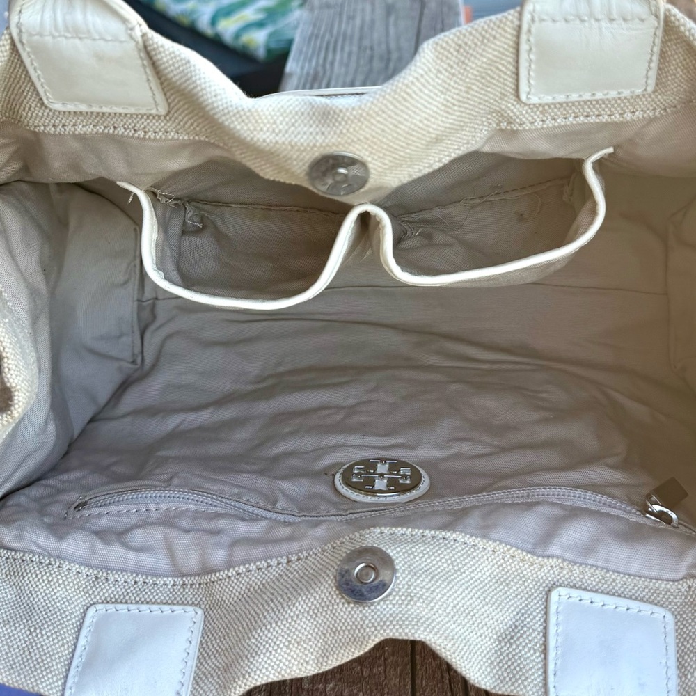 Tory Burch Hand Bag - Picture 8 of 16